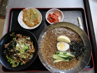 冷麺とプルコギ丼